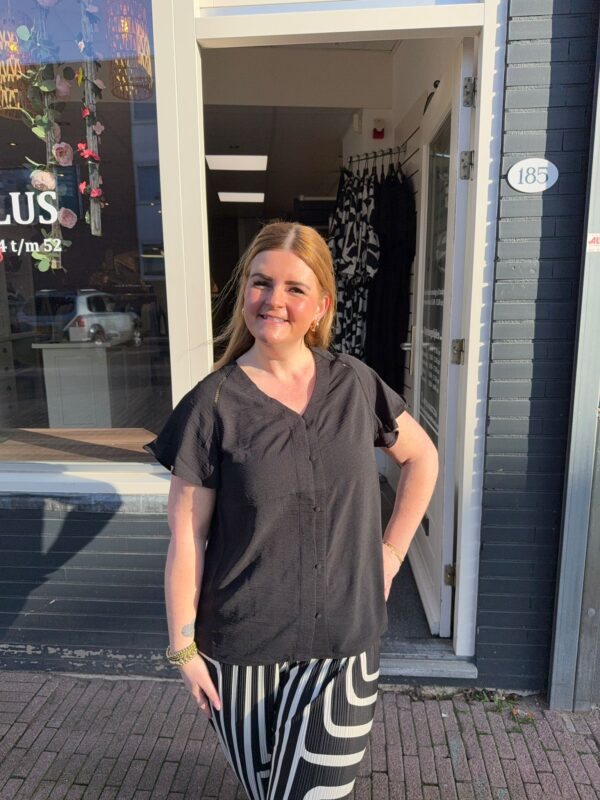 Only Carmakoma Shirt zwart