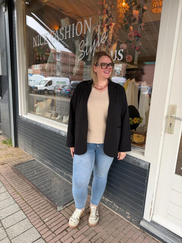 NF Blazer plus size zwart