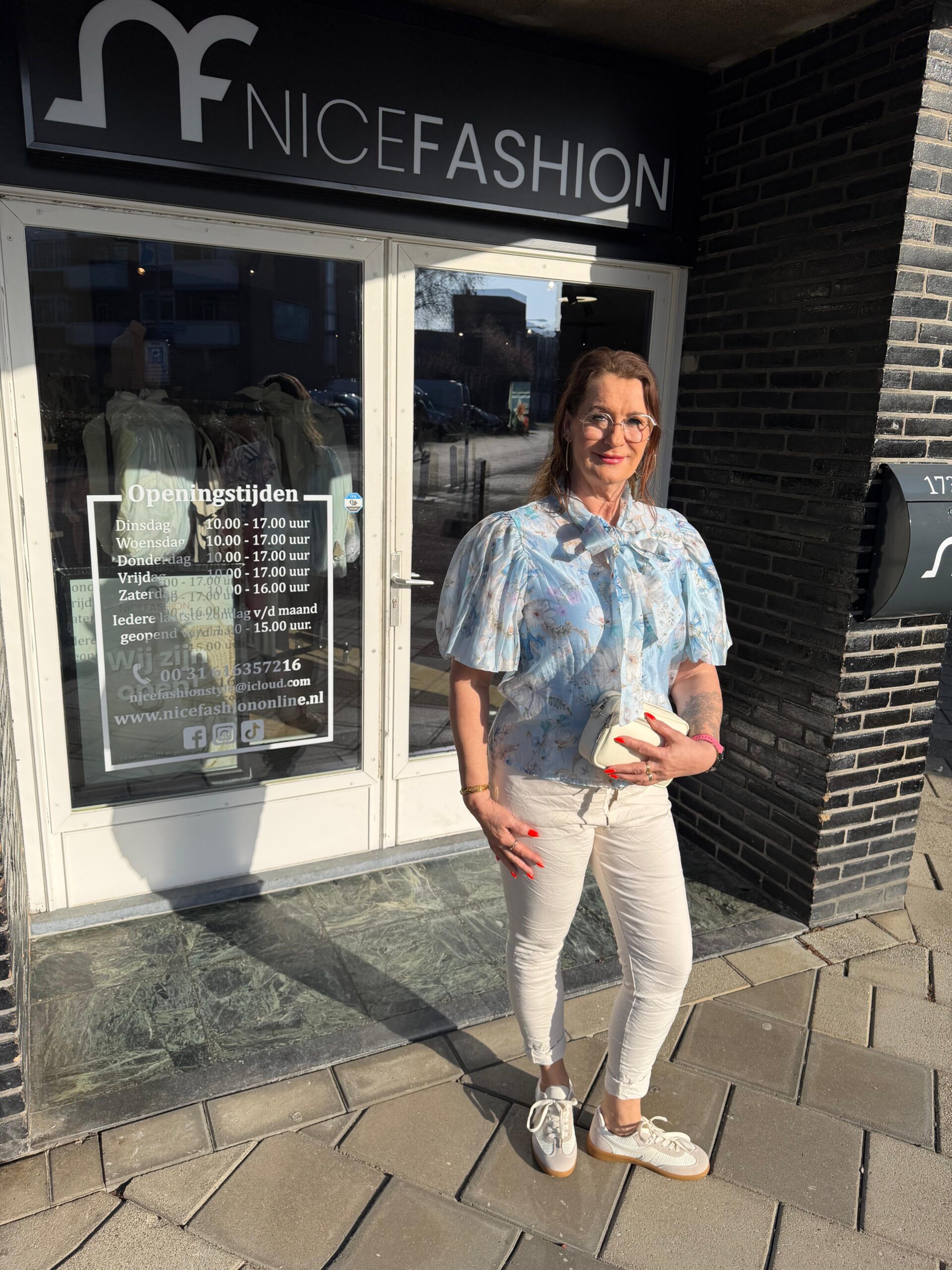 NF Bloemen Blouse blauw