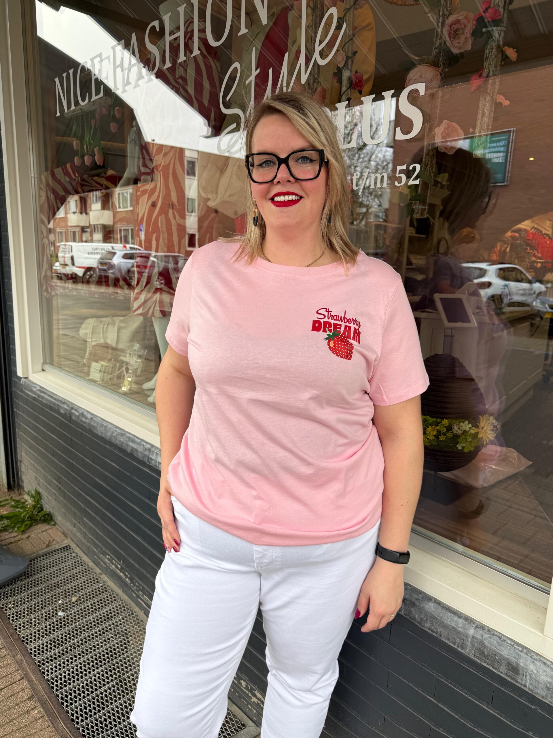 Only Carmakoma T-shirt roze strawberry