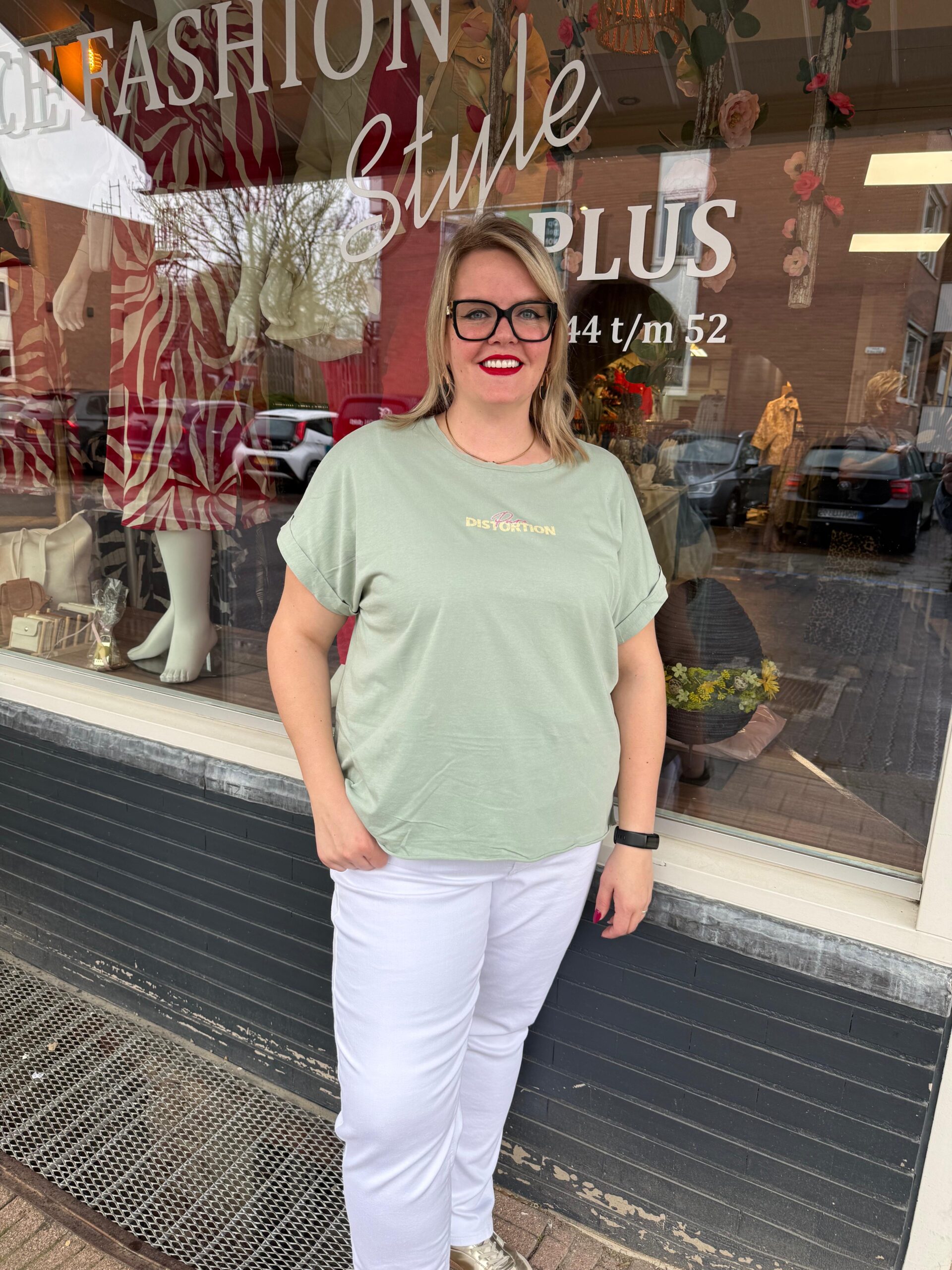 Only Carmakoma T-Shirt groen electric